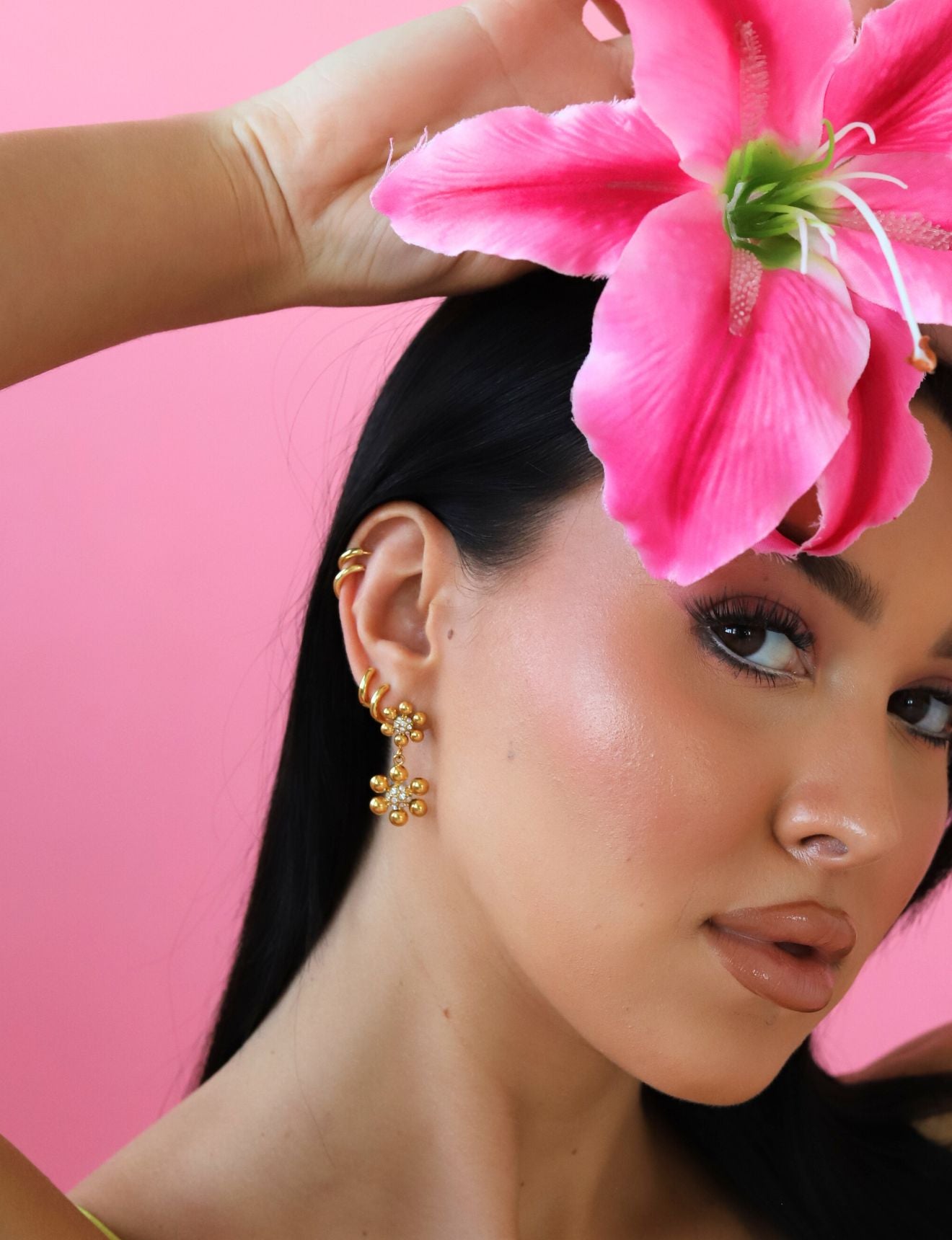 Mona Flower Earrings